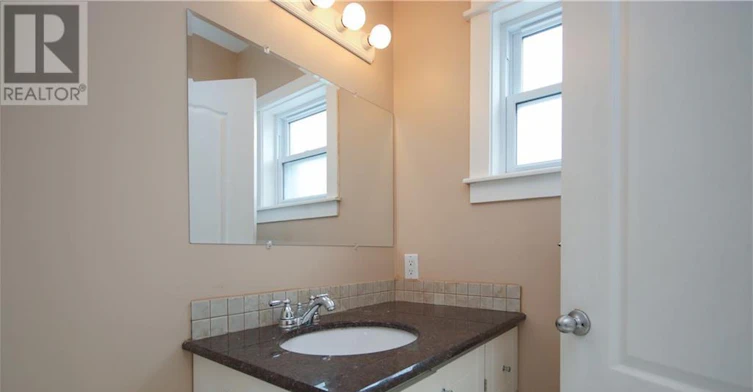 2-736 Cooper Street W, Ottawa, ON, K1R 5J6 - 15
