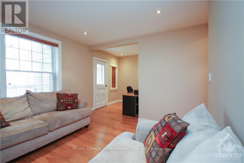 2-736 Cooper Street W, Ottawa, ON, K1R 5J6 - 14