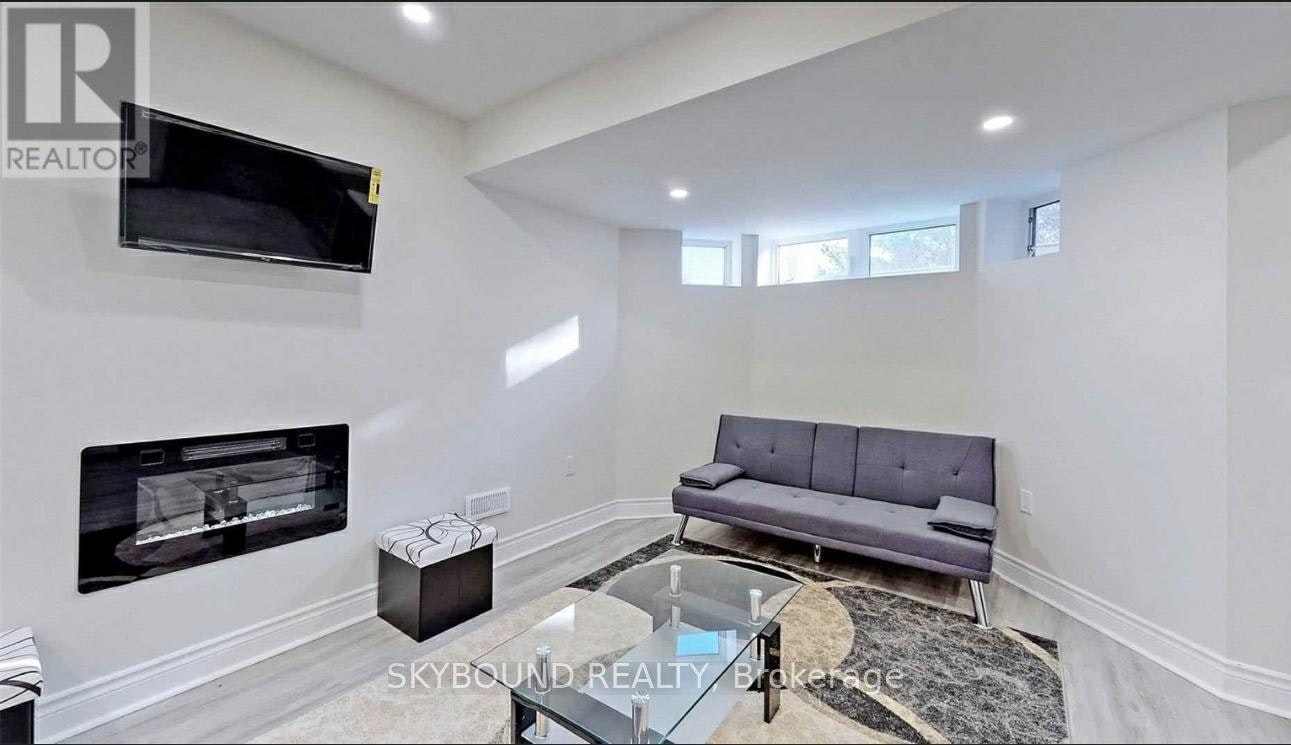 BSMT-3461 Park Heights Way, Mississauga, ON, L5M 0V5 - 3
