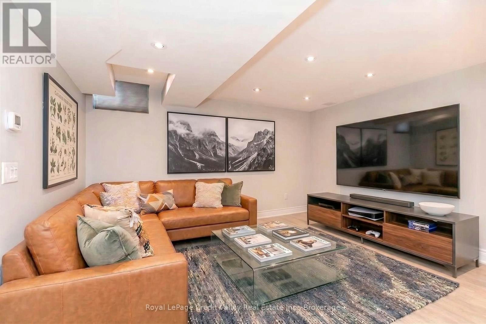 BSMT-9 Old Field Crescent, East Gwillimbury, ON, L9N 0A5 - 4
