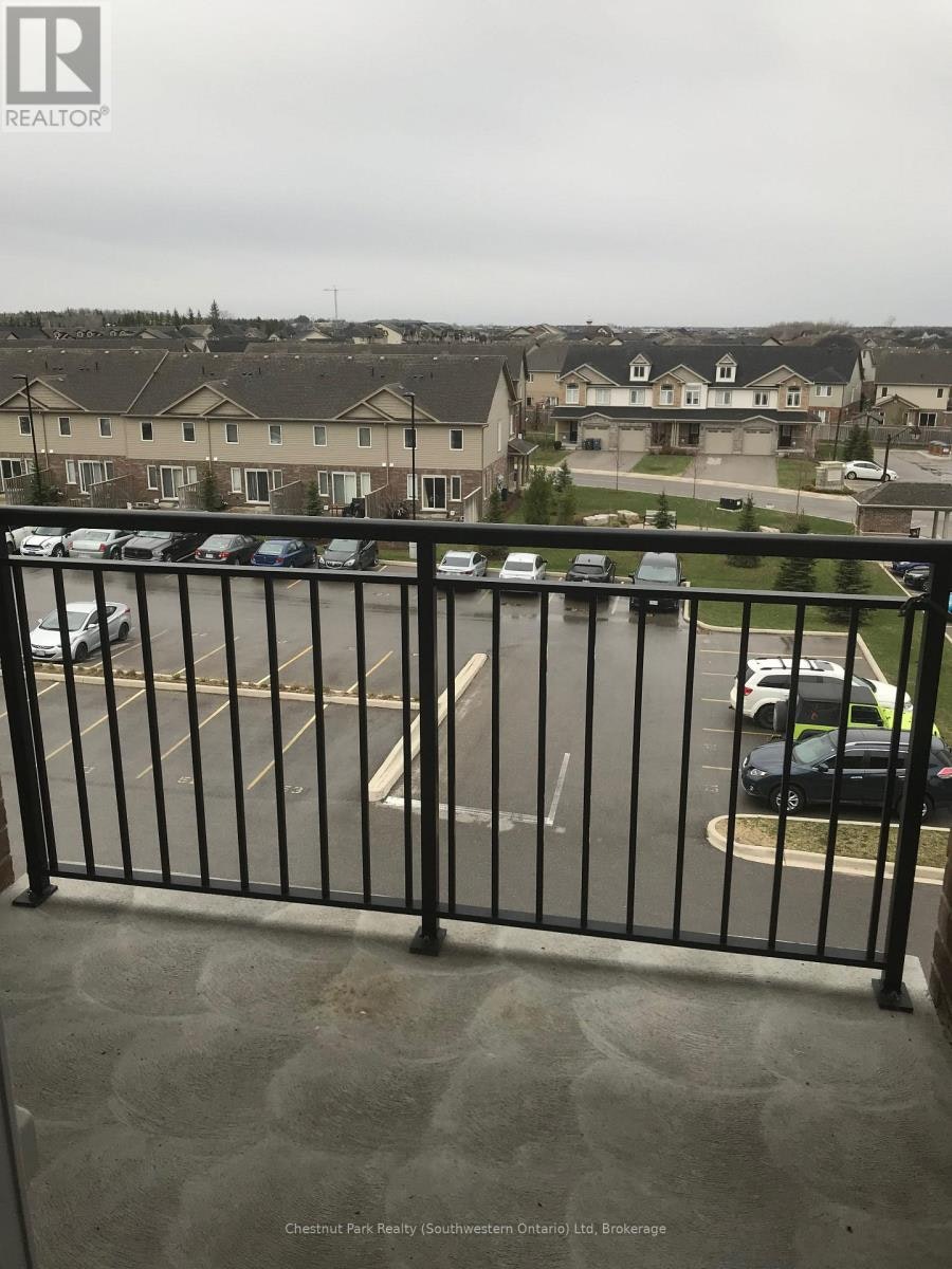 413-67 Kingsbury Square, Guelph, ON, N1L 0L3 - 3