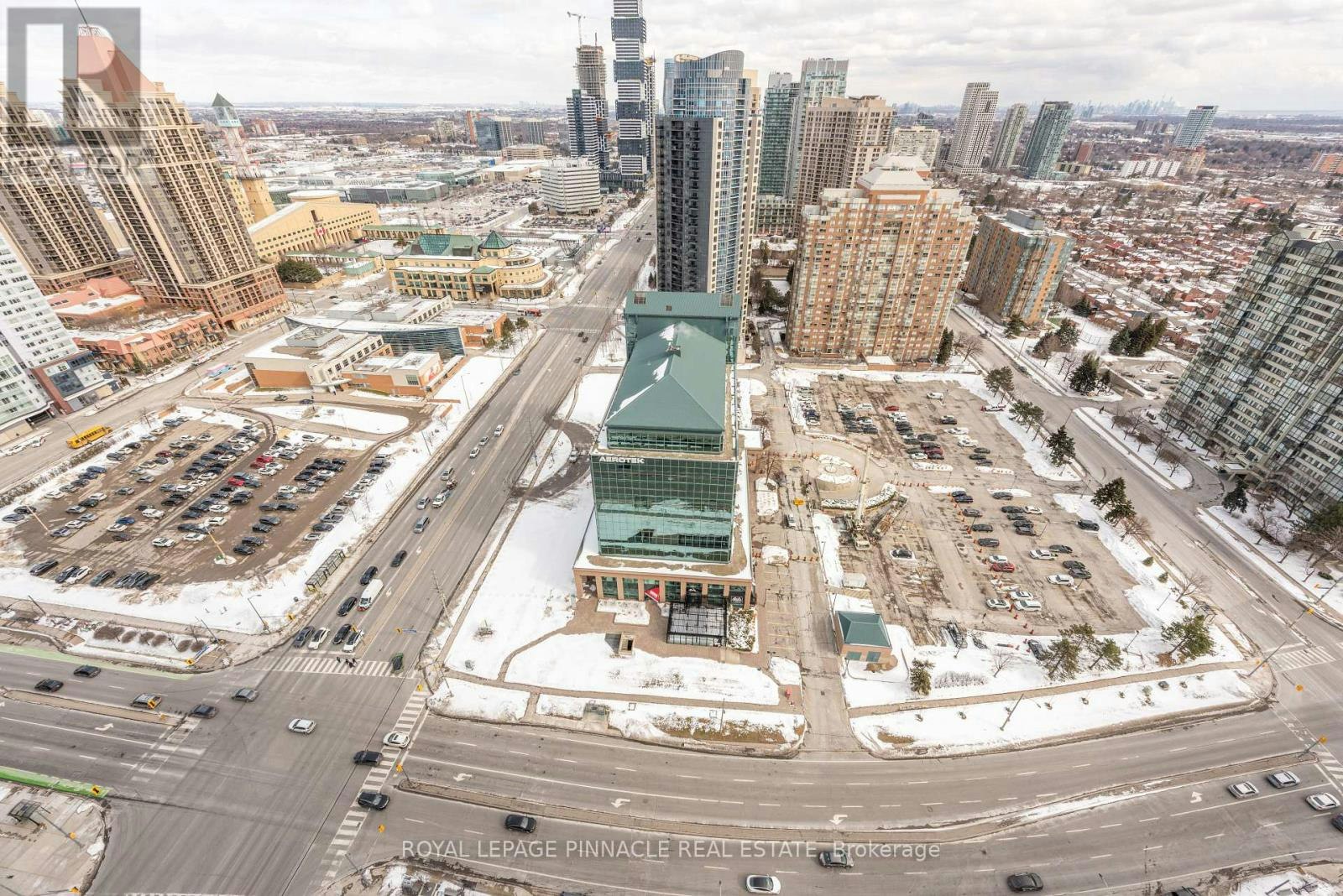 2802-3900 Confederation Parkway, Mississauga, ON, L5B 0K7 - 13