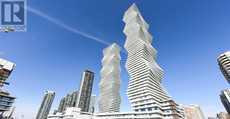 2802-3900 Confederation Parkway, Mississauga, ON, L5B 0K7 - 2