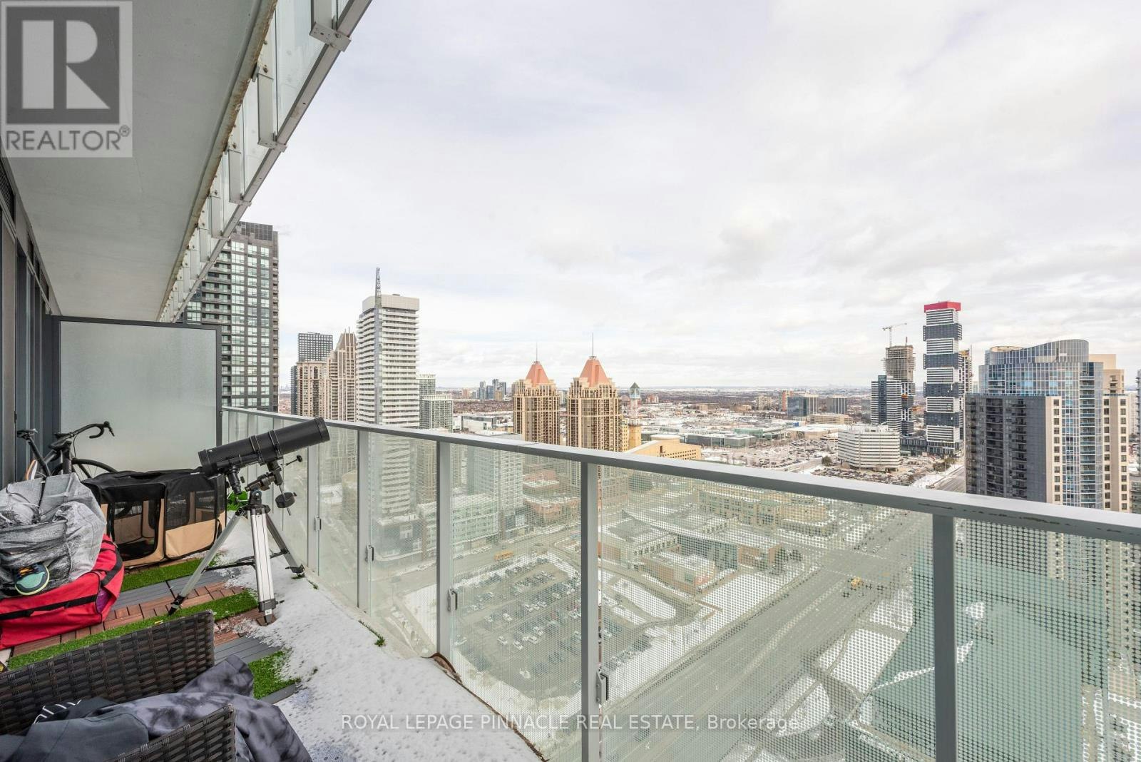 2802-3900 Confederation Parkway, Mississauga, ON, L5B 0K7 - 4