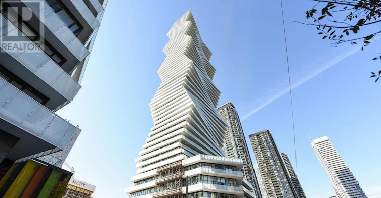 2802-3900 Confederation Parkway, Mississauga, ON, L5B 0K7 - 14