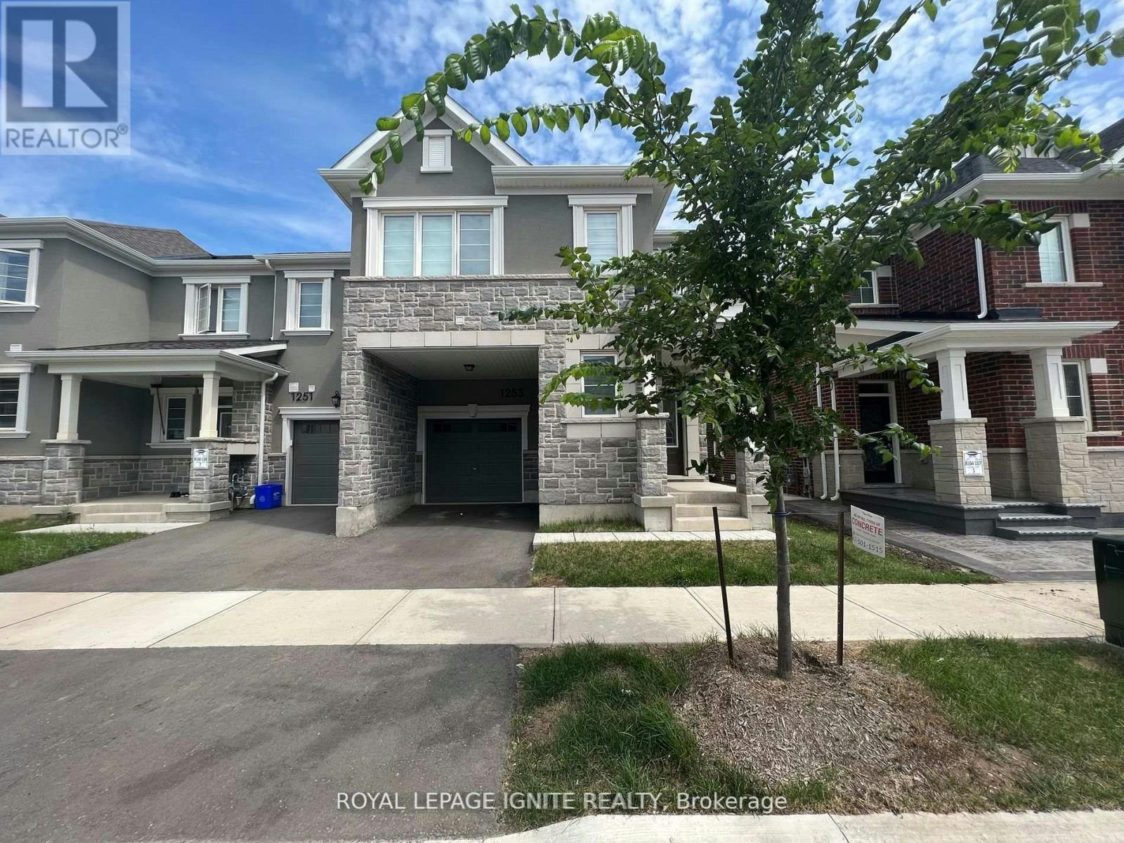 1253 Redbud Gardens, Milton, ON, L9E 1S2