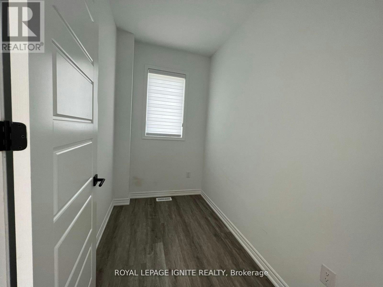 1253 Redbud Gardens, Milton, ON, L9E 1S2 - 6