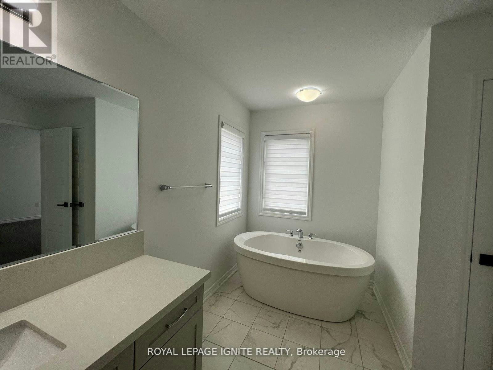 1253 Redbud Gardens, Milton, ON, L9E 1S2 - 13