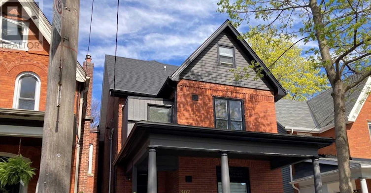 LOWER-307 Pacific Avenue, Toronto, ON, M6P 2P8