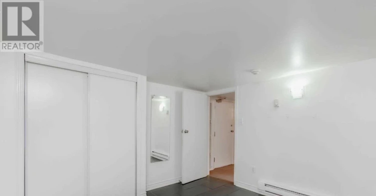 LOWER-307 Pacific Avenue, Toronto, ON, M6P 2P8 - 8