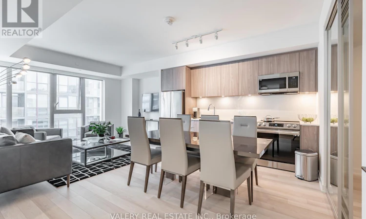 3109-357 King Street W