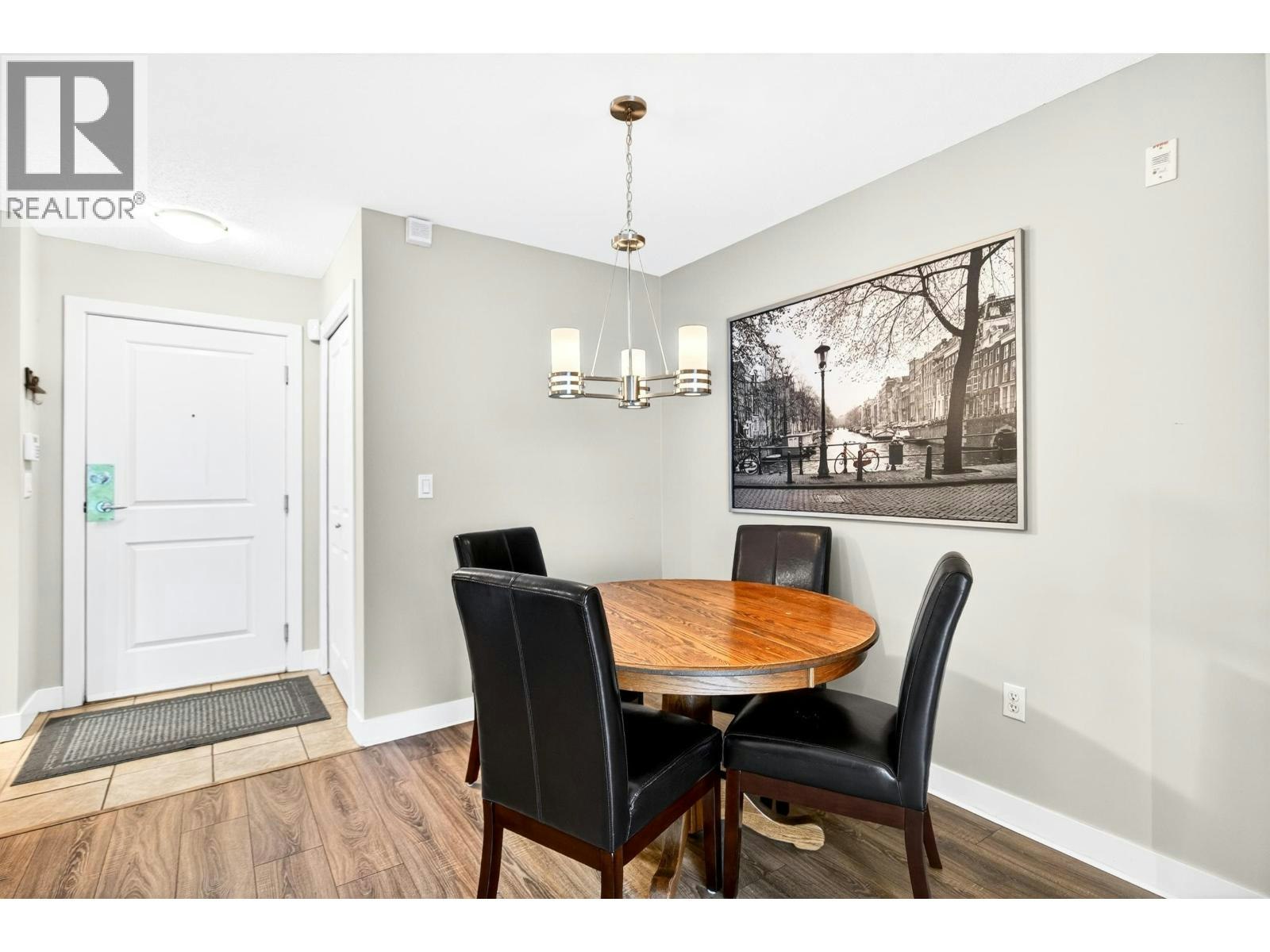 301-12020 207a Street, Maple Ridge, BC, V2X 8V2 - 9