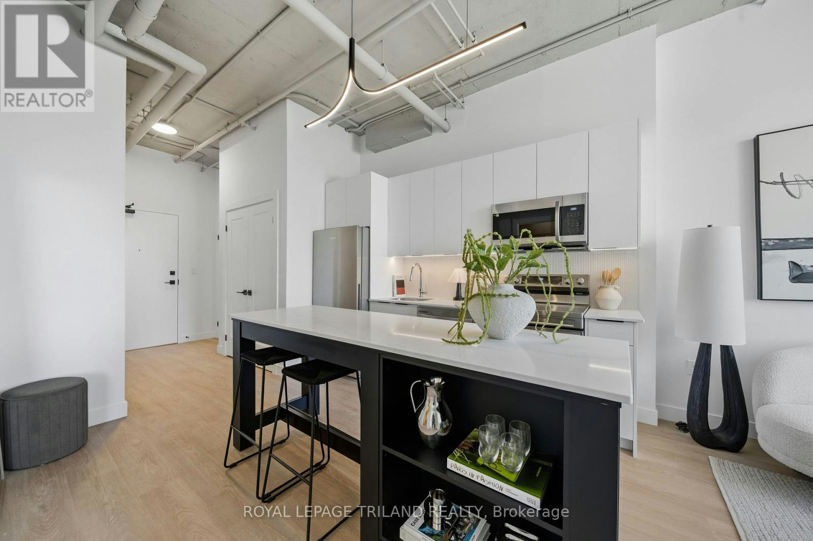203-685 Richmond Street, London, ON, N6A 5M1 - 2