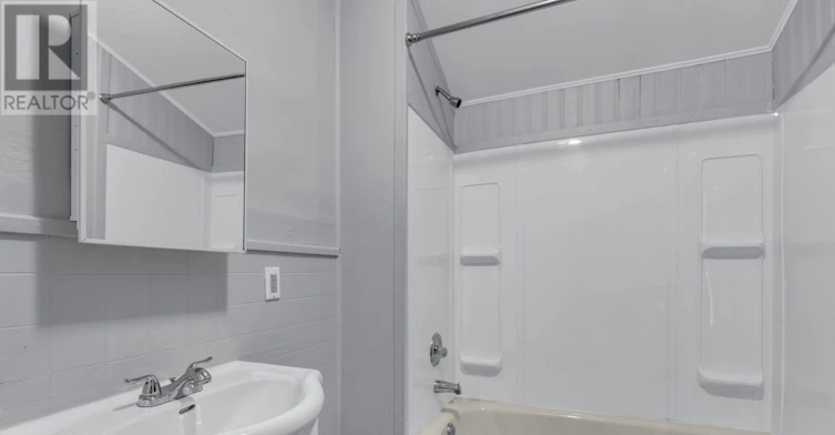 A-23 Lydia Street, St. Thomas, ON, N5R 3Z8 - 5