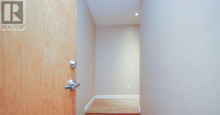 3-736 Cooper Street E, Ottawa, ON, K1R 5J6 - 3