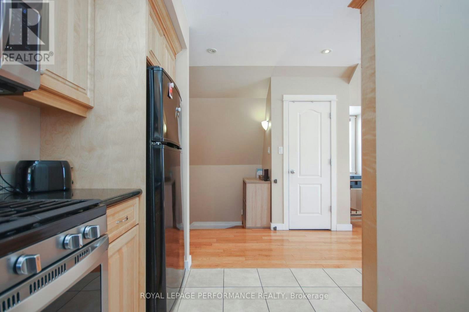 3-736 Cooper Street E, Ottawa, ON, K1R 5J6 - 10
