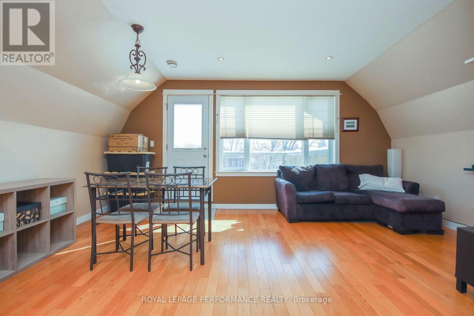 3-736 Cooper Street E, Ottawa, ON, K1R 5J6 - 5