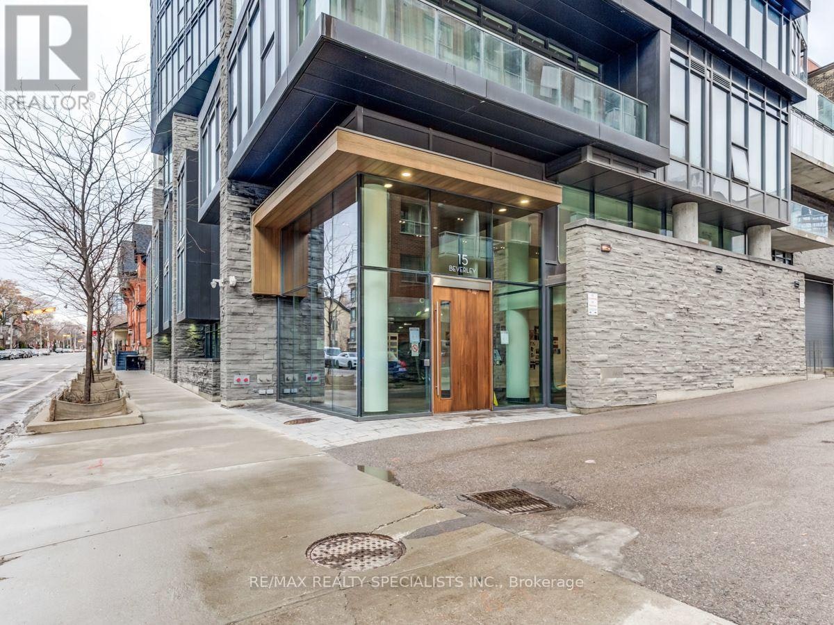 304-15 Beverley Street, Toronto, ON, M5T 1X8