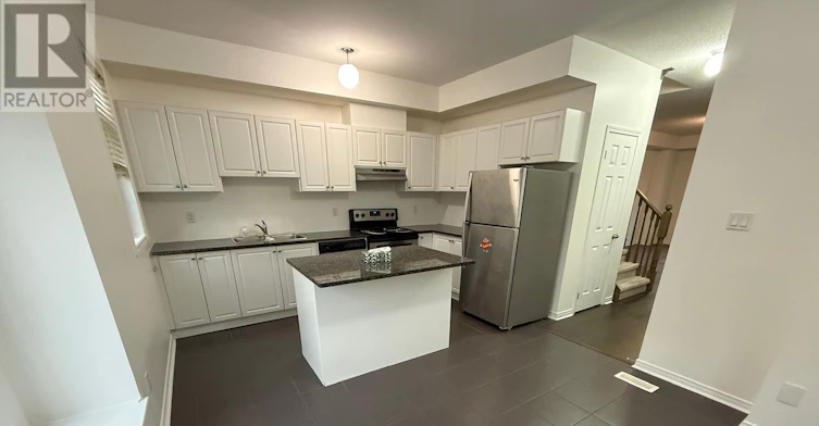 70 Harwood Avenue N, Ajax, ON, L1T 0P4 - 11