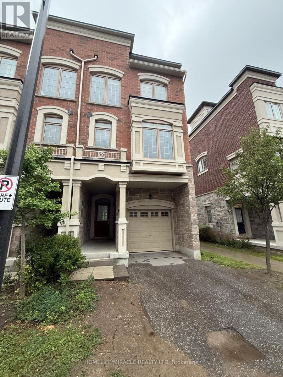 70 Harwood Avenue N, Ajax, ON, L1T 0P4