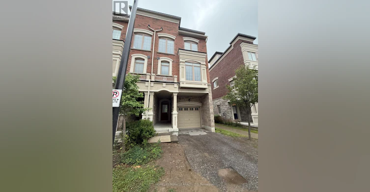70 Harwood Avenue N, Ajax, ON, L1T 0P4