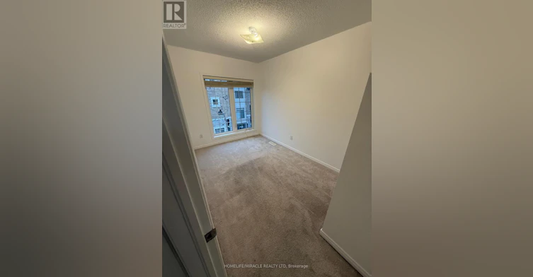70 Harwood Avenue N, Ajax, ON, L1T 0P4 - 18