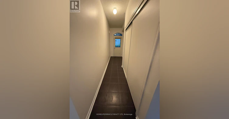 70 Harwood Avenue N, Ajax, ON, L1T 0P4 - 4