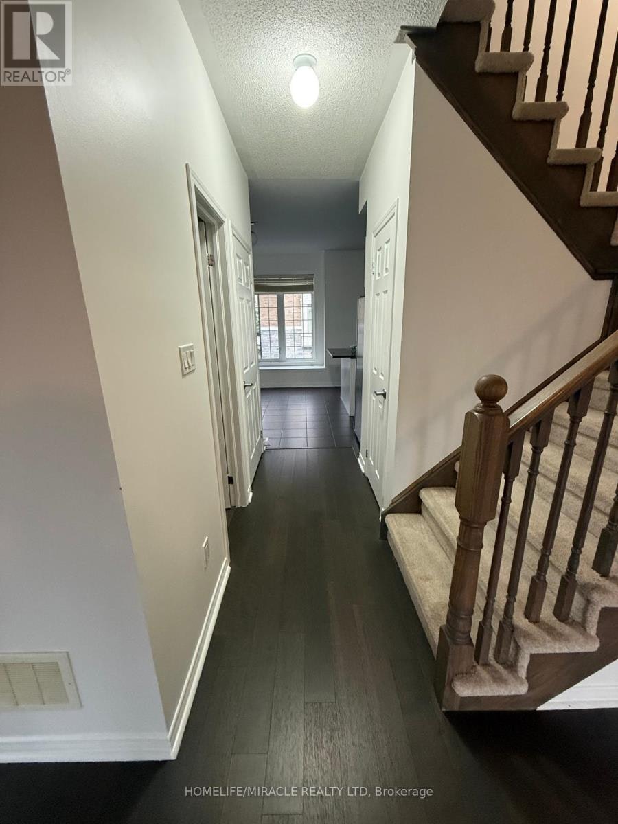 70 Harwood Avenue N, Ajax, ON, L1T 0P4 - 10