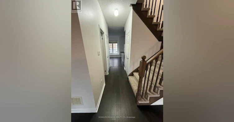 70 Harwood Avenue N, Ajax, ON, L1T 0P4 - 10