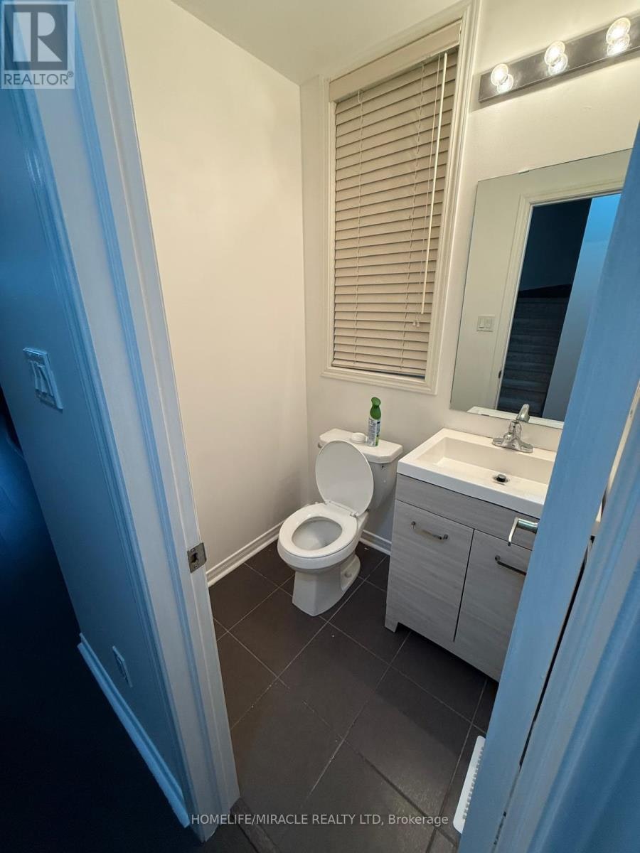 70 Harwood Avenue N, Ajax, ON, L1T 0P4 - 13