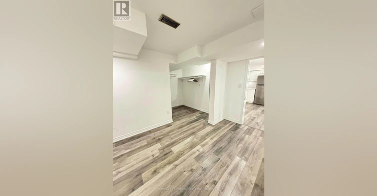 BASEMENT-586 Sweetwater Crescent, Newmarket, ON, L3X 1C1 - 4