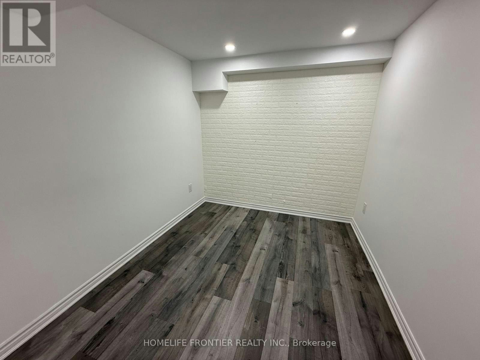BASEMENT-586 Sweetwater Crescent, Newmarket, ON, L3X 1C1 - 3
