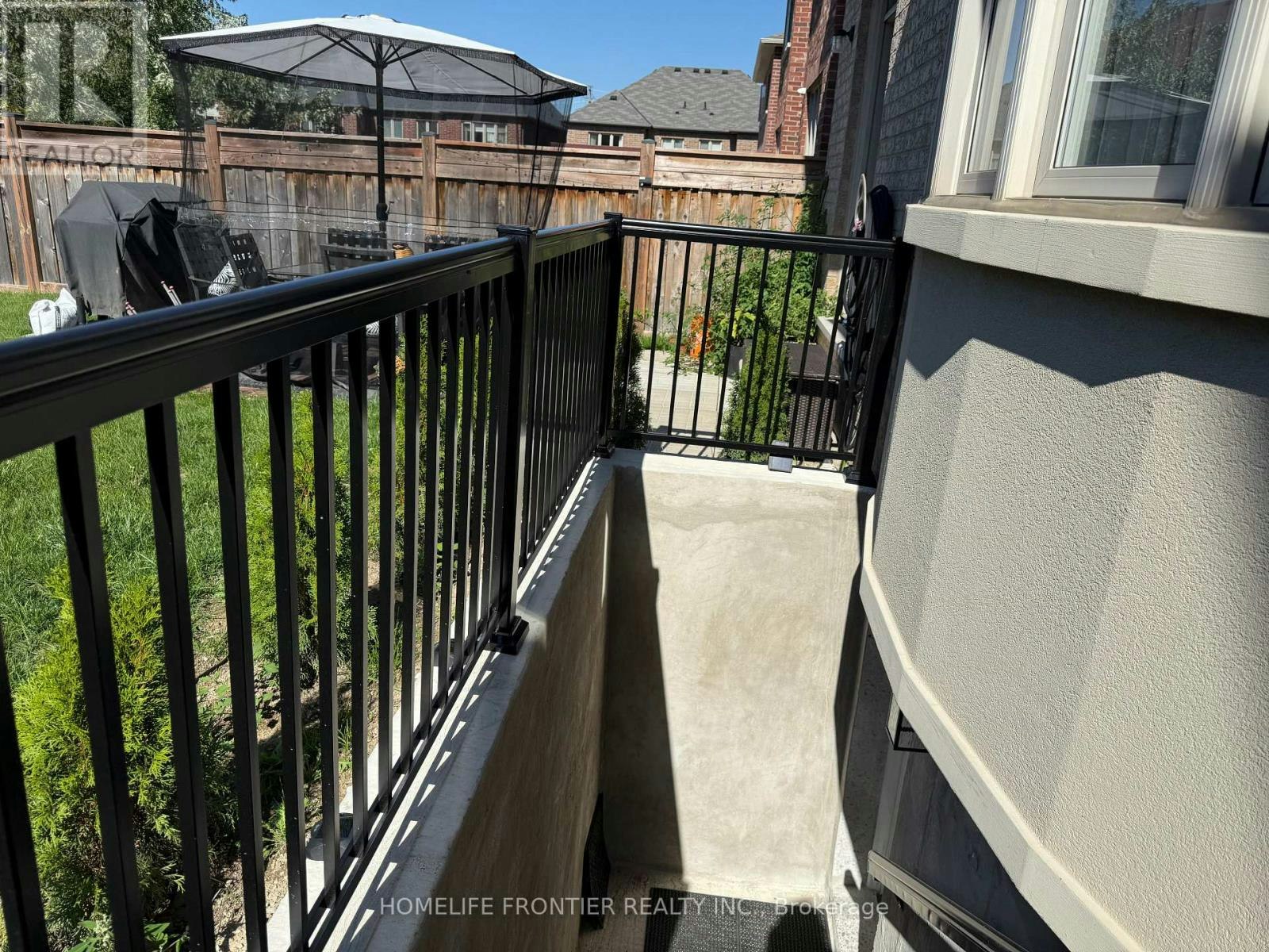 BASEMENT-586 Sweetwater Crescent, Newmarket, ON, L3X 1C1 - 7