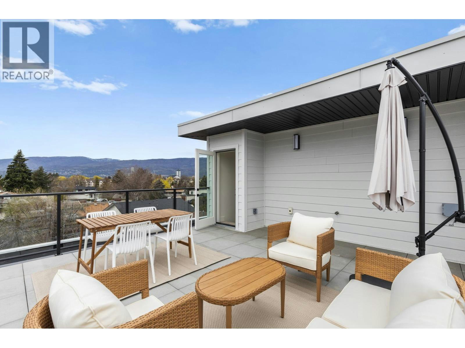 6-1463 Inkar Road, Kelowna, BC, V1Y 8J1