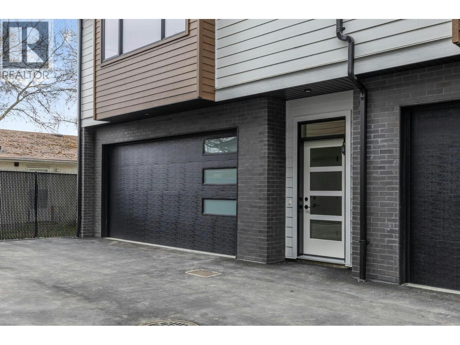 5-1463 Inkar Road, Kelowna, BC, V1Y 8J1