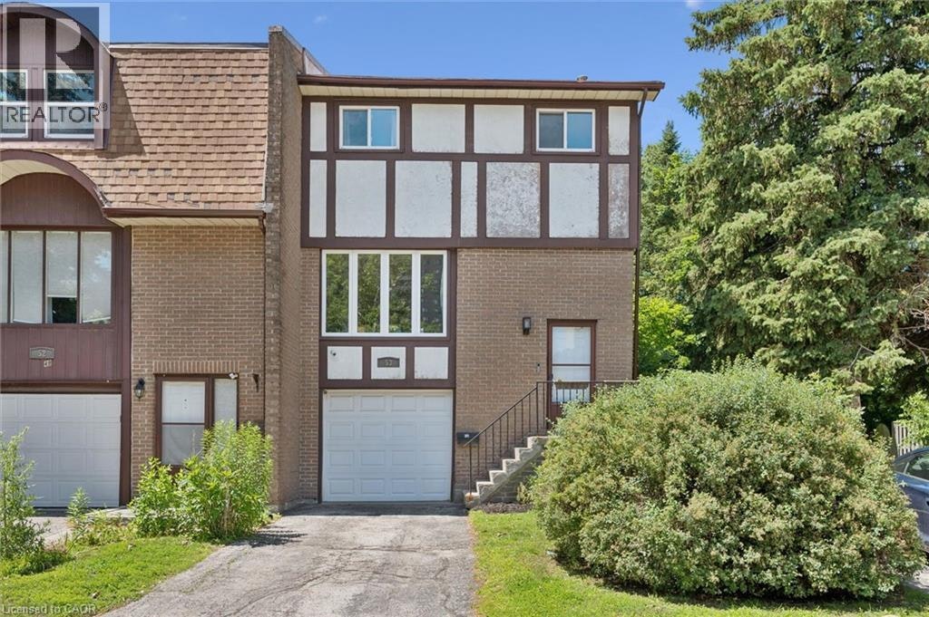 53-49 Cedarwoods Crescent, Kitchener, ON, N2C 2L1