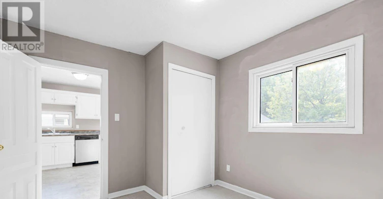 1-35 Miles Street, London, ON, N5Y 2T7 - 9