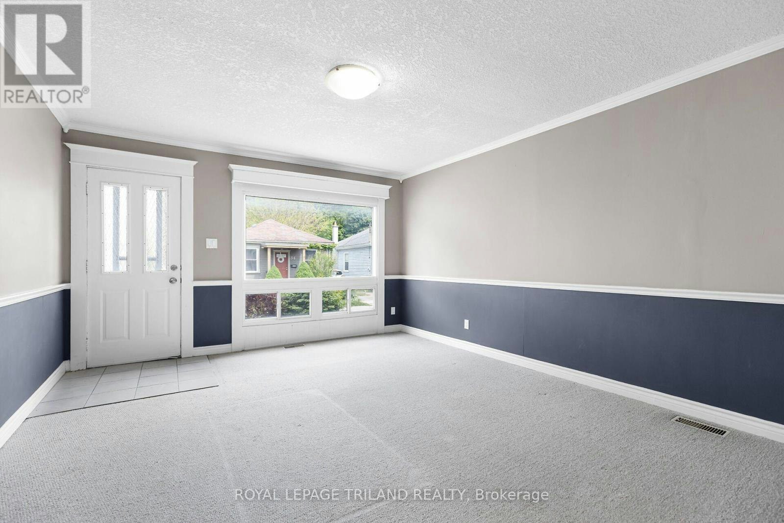 1-35 Miles Street, London, ON, N5Y 2T7