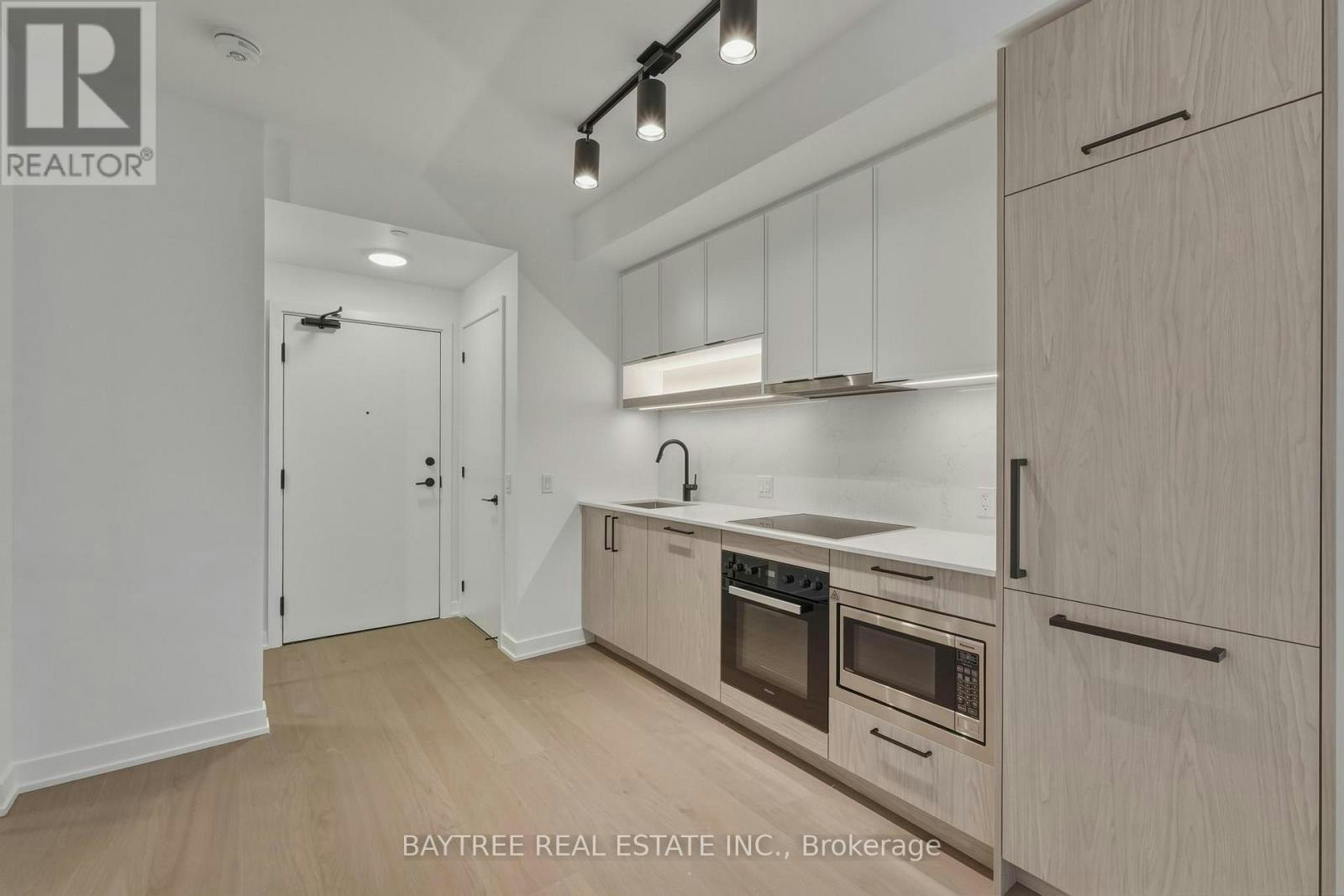 533-91 Montclair Avenue, Toronto, ON, M5P 0A9 - 3