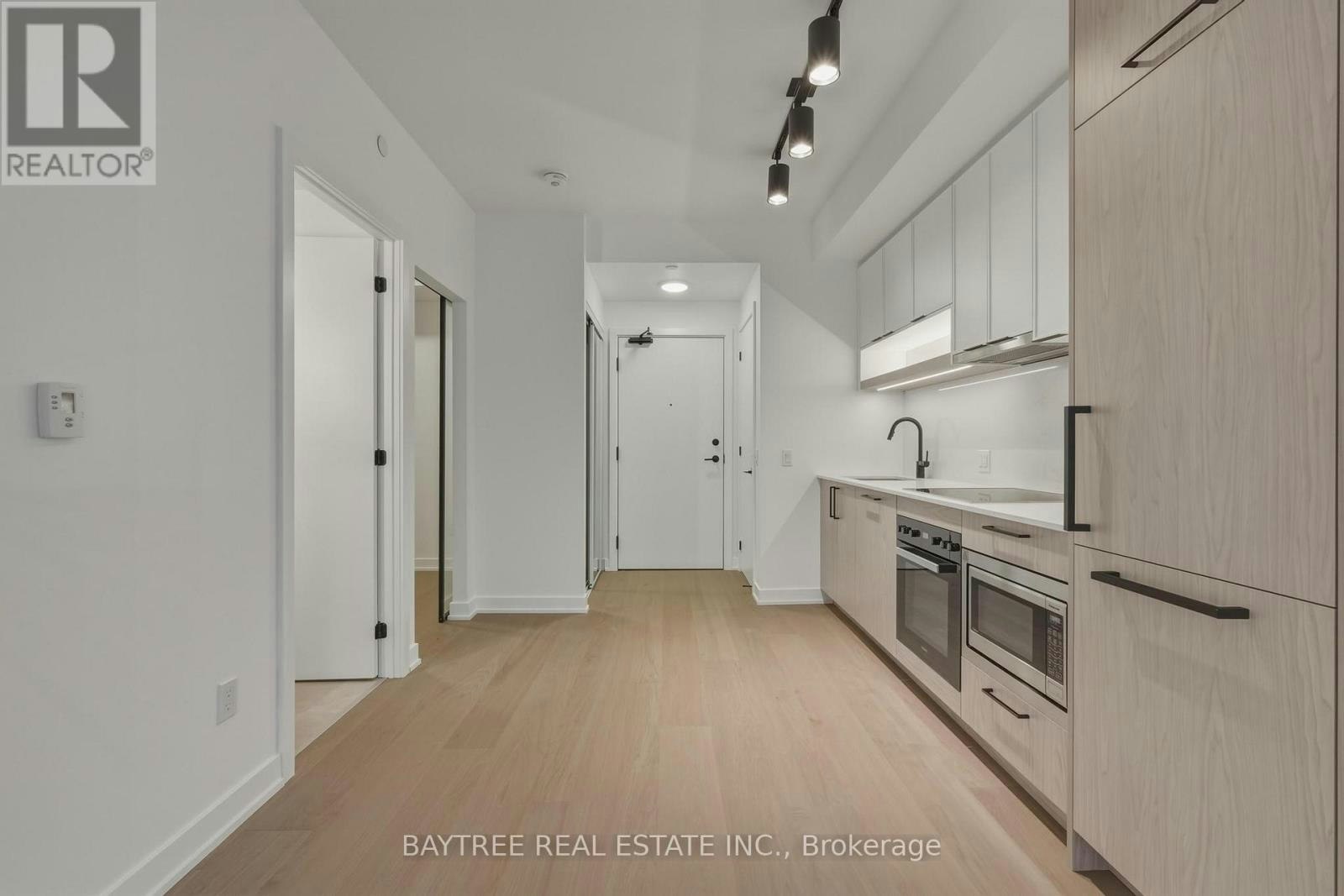 533-91 Montclair Avenue, Toronto, ON, M5P 0A9 - 5