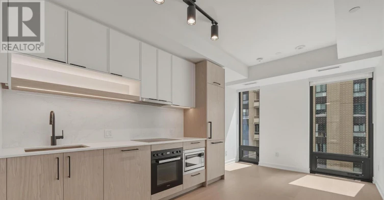 705-91 Montclair Avenue, Toronto, ON, M5P 0A9