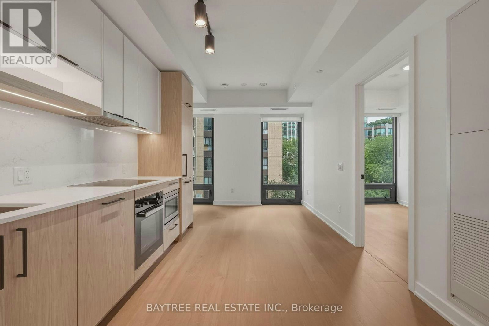 705-91 Montclair Avenue, Toronto, ON, M5P 0A9 - 4