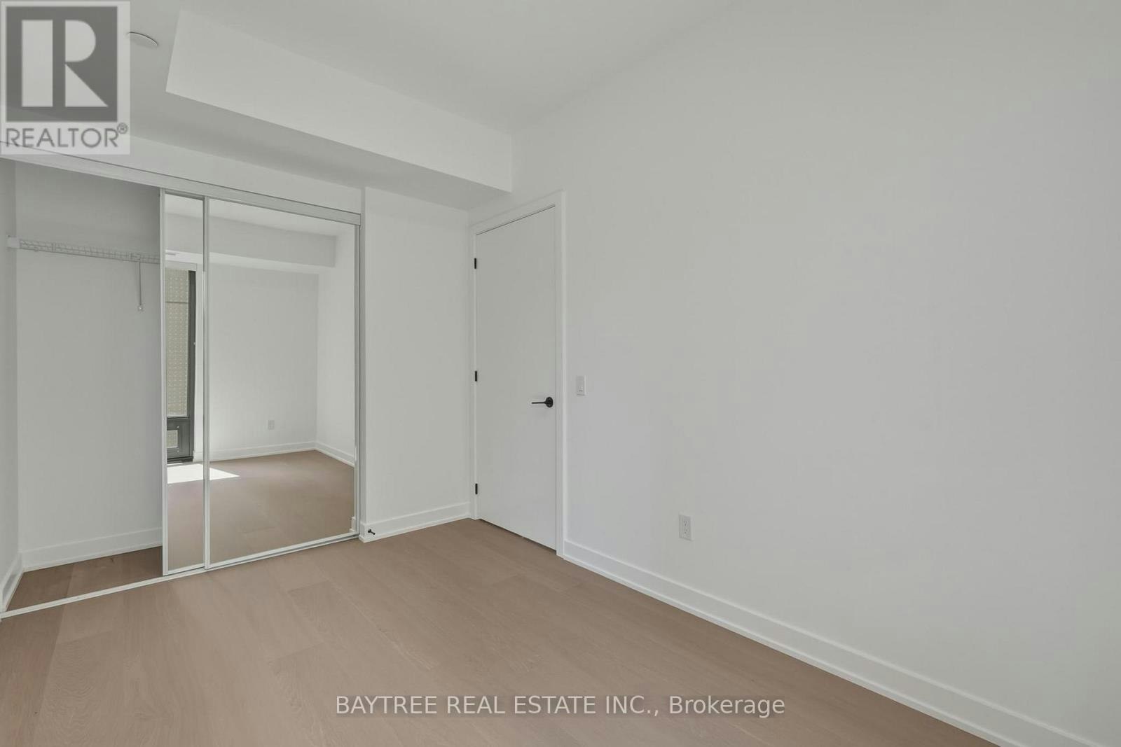 705-91 Montclair Avenue, Toronto, ON, M5P 0A9 - 9