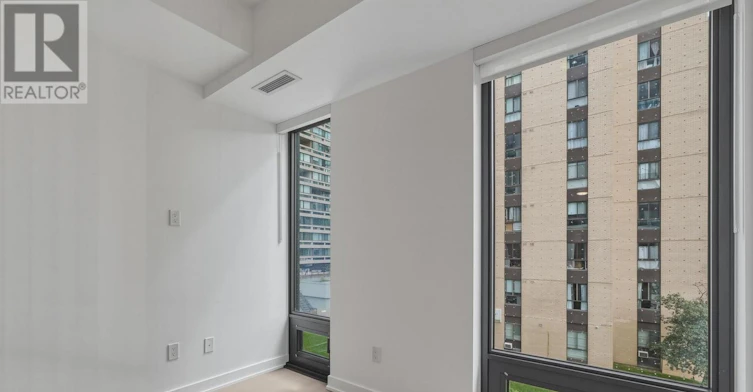 705-91 Montclair Avenue, Toronto, ON, M5P 0A9 - 5