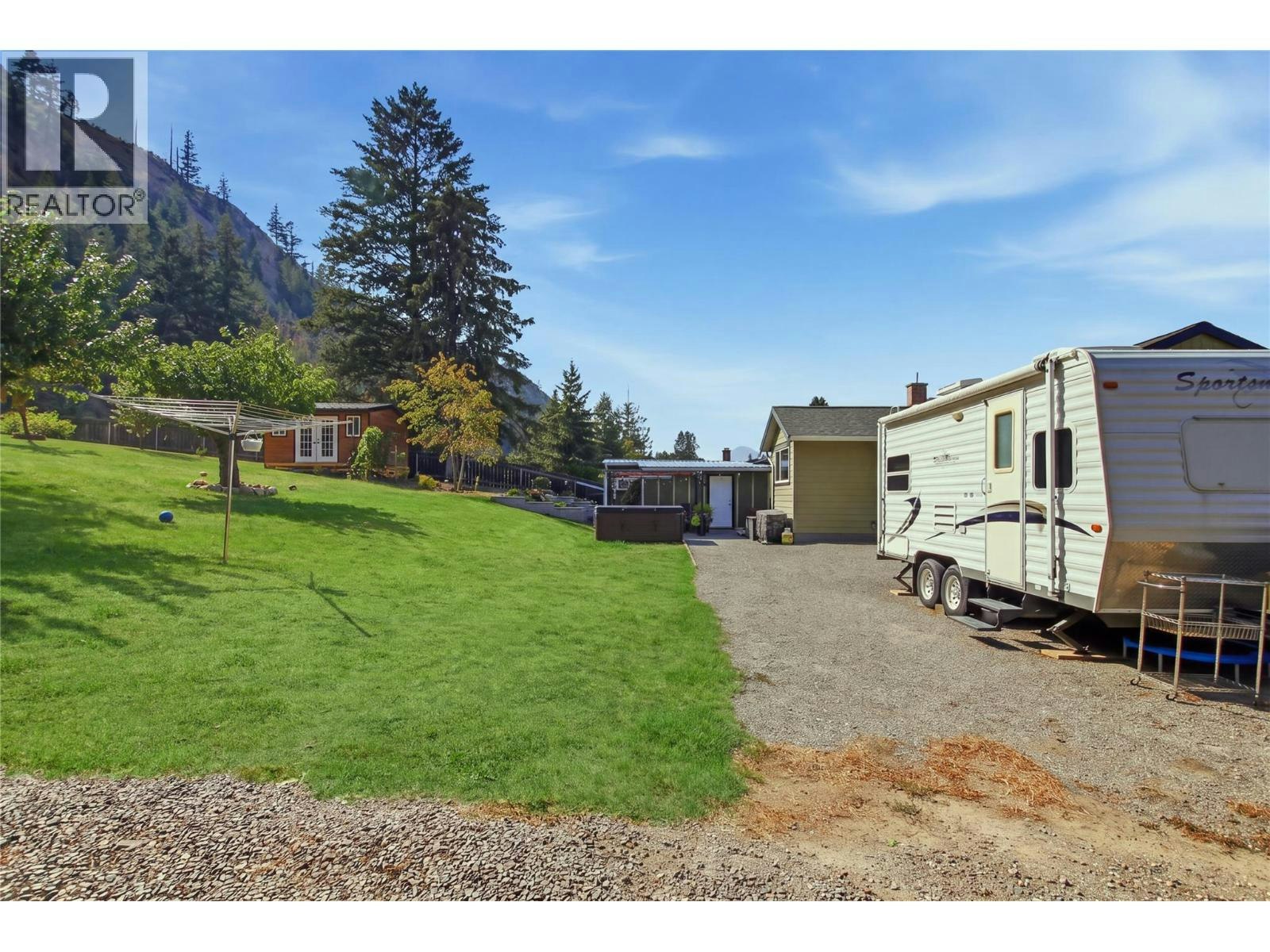 5697 Dallas Drive, Kamloops, BC, V2C 4W9 - 9