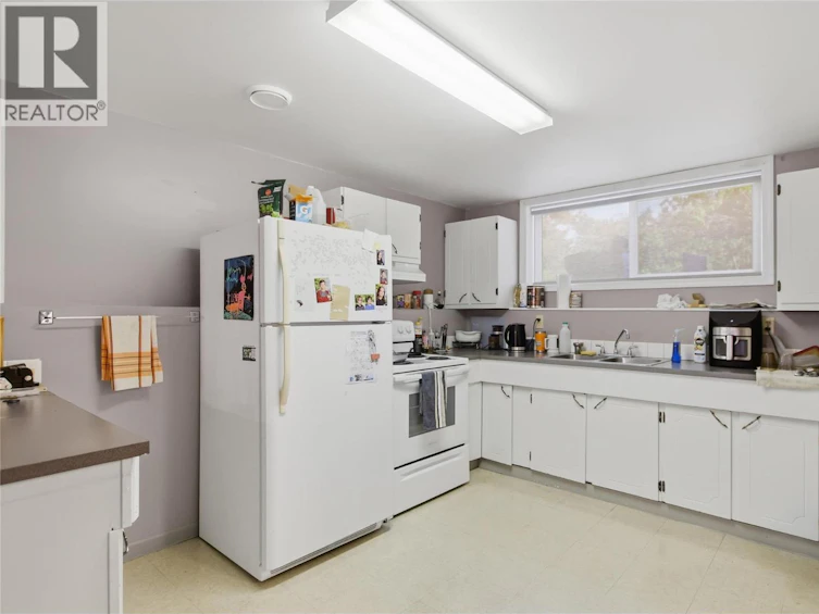 5697 Dallas Drive, Kamloops, BC, V2C 4W9 - 46