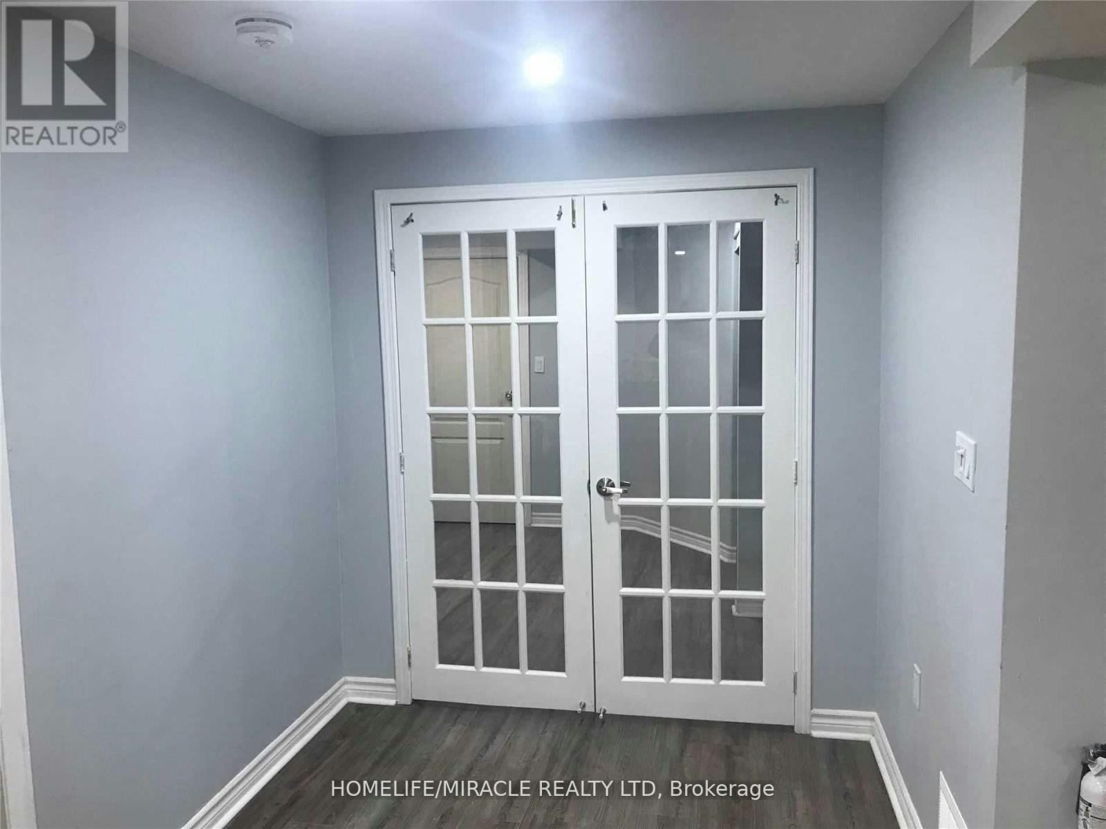 93 Whitehouse Crescent, Brampton, ON, L6P 1L7 - 2