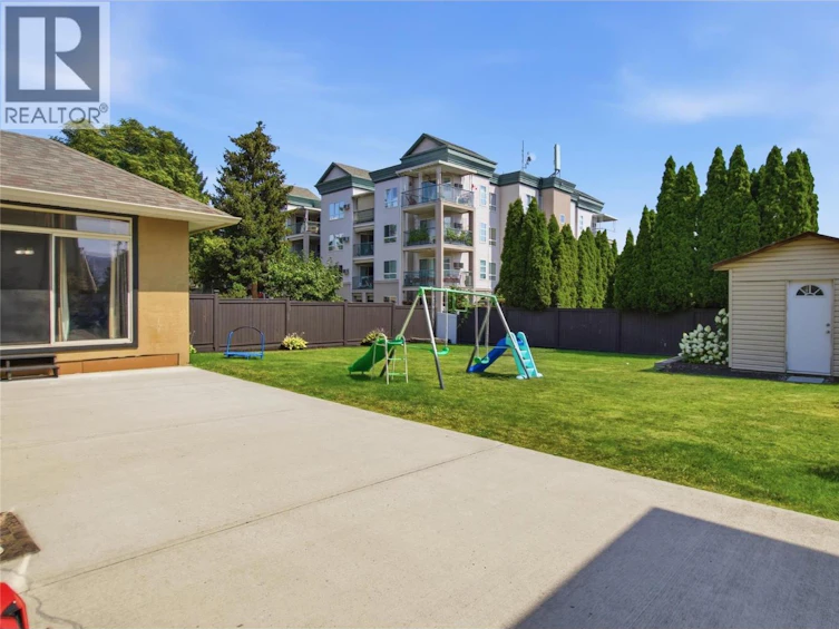 819 Arlington Court, Kamloops, BC, V2B 8T5 - 46