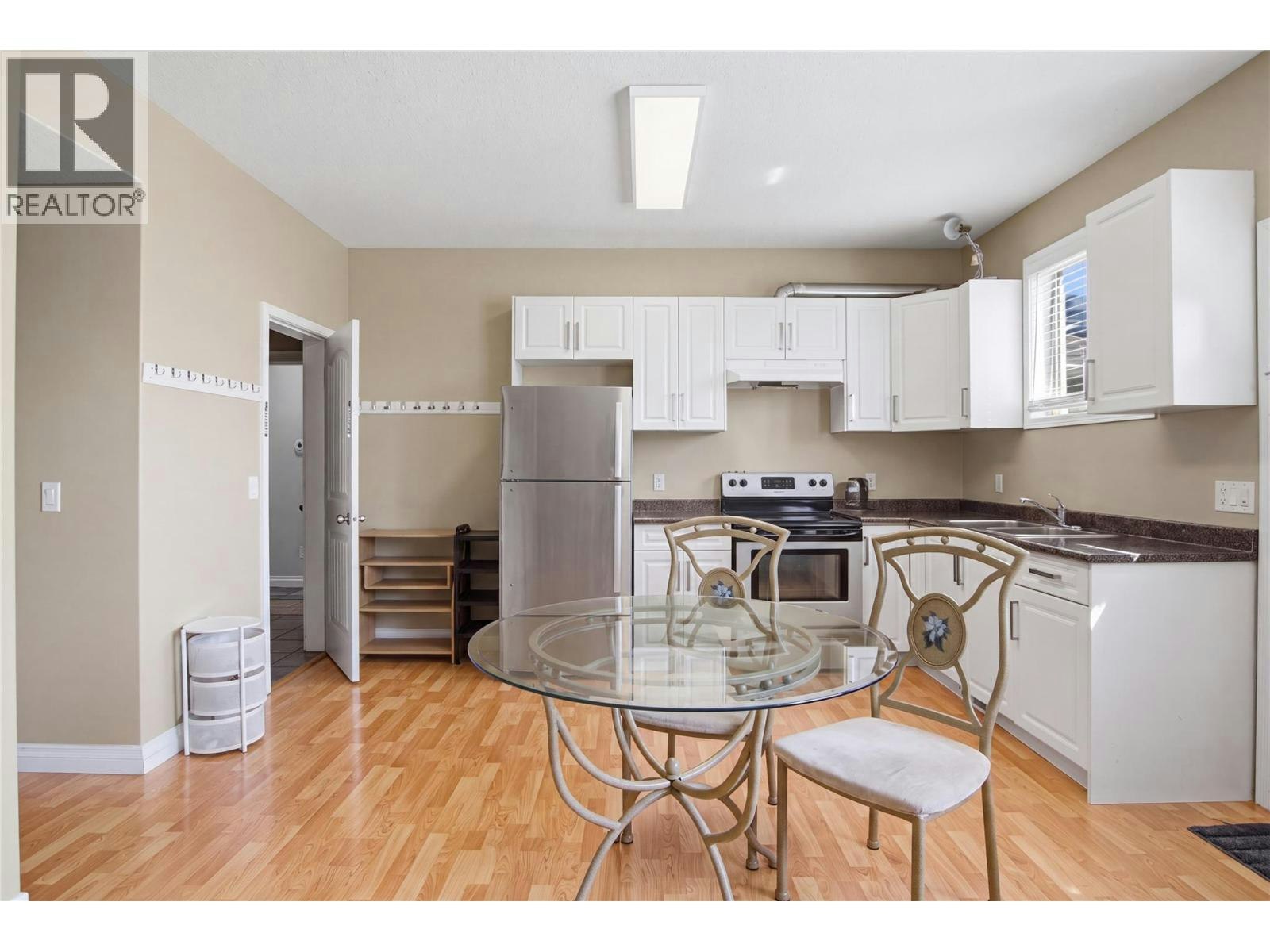 819 Arlington Court, Kamloops, BC, V2B 8T5 - 37