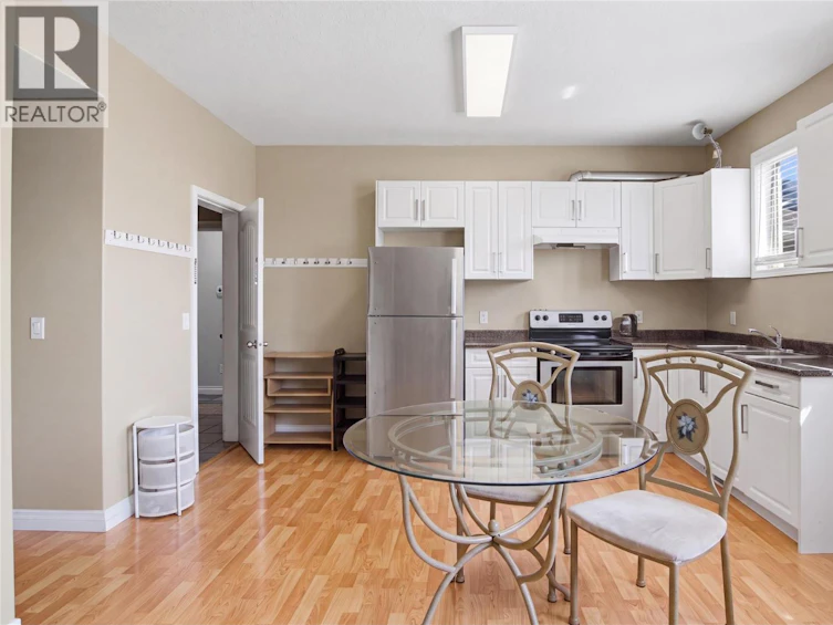 819 Arlington Court, Kamloops, BC, V2B 8T5 - 37